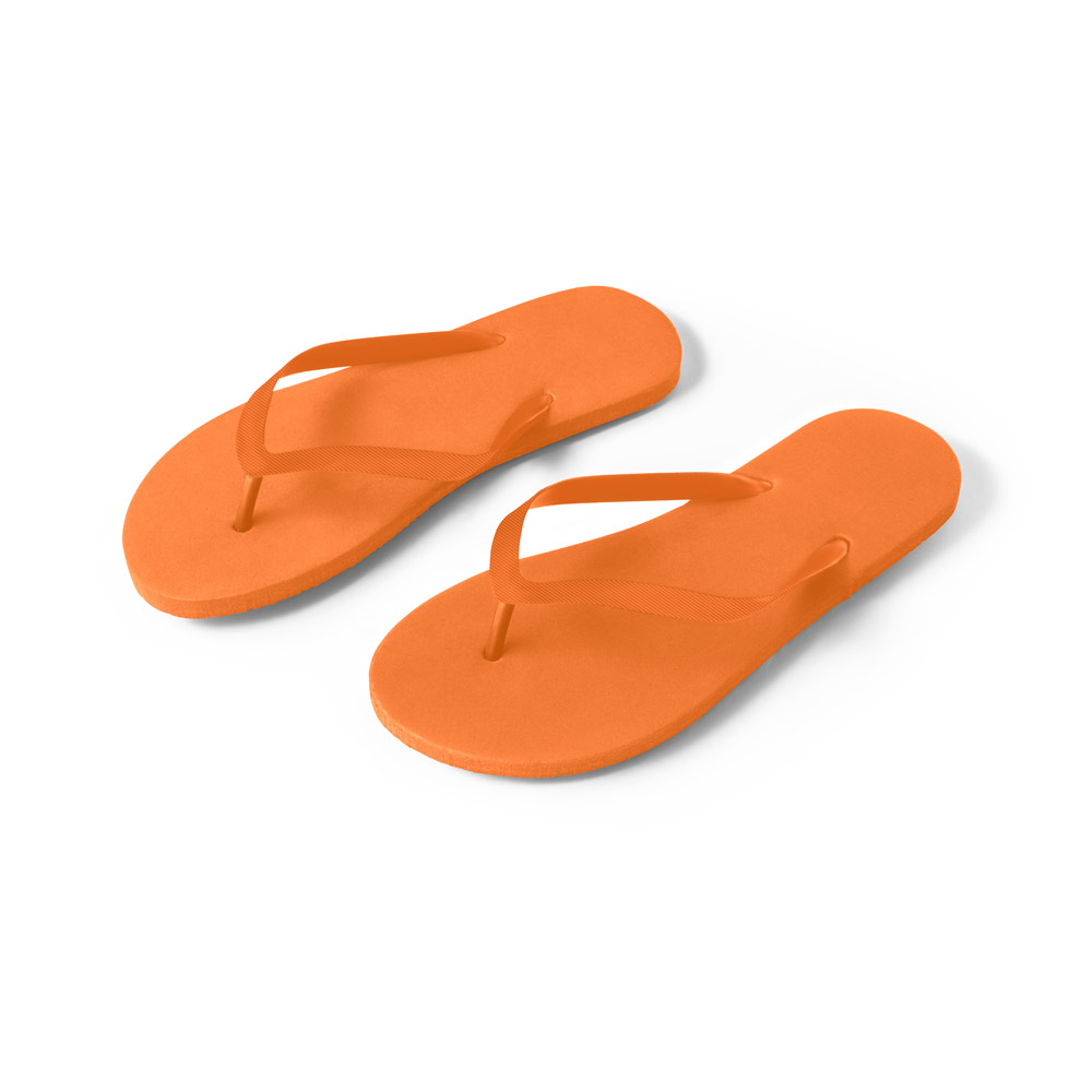 MAUPITI S / M. Wygodne kapcie z podeszwą z PE i paskiem z PVC 95084_set